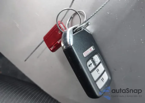 2021 Honda Accord Sport 2.0T z USA, uszkodzony, nr VIN 1HGCV2F37MA008934